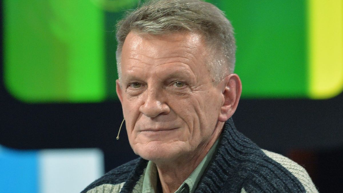 Bronisław Cieślak nie zawsze był gwiazdą. Gdzie pracował?