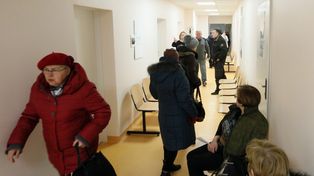 Koniec z noszeniem teczek do lekarza. Prezydent podpisał ważną ustawę