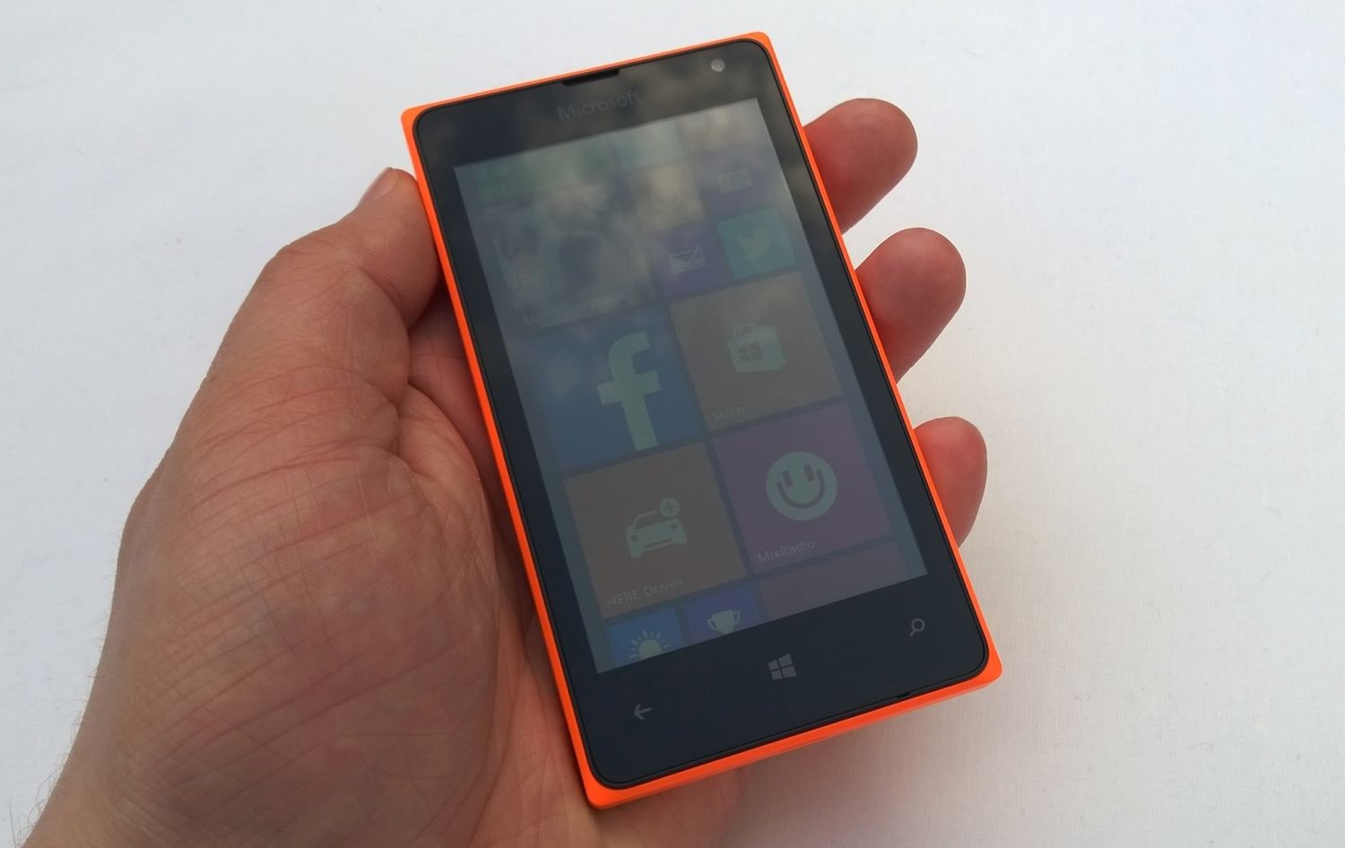 Lumia 435 Dual SIM - najtańszy nie znaczy zły [pierwsze wrażenia] 6