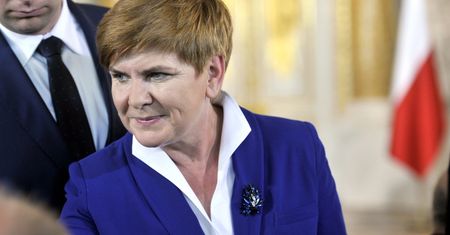 Szydło grzmi: TVP może nie przetrwać Tuska