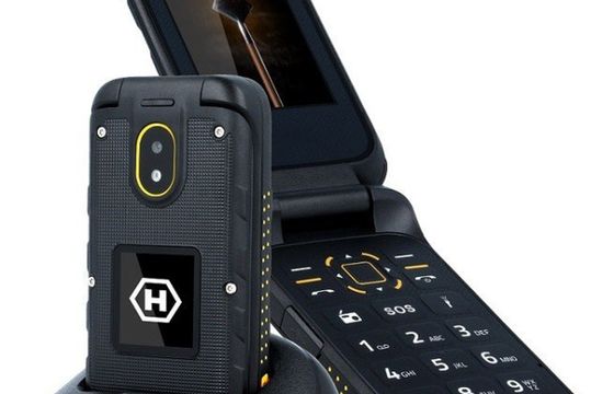 Hammer Bow+ - pancerny telefon z klapką za 299 zł