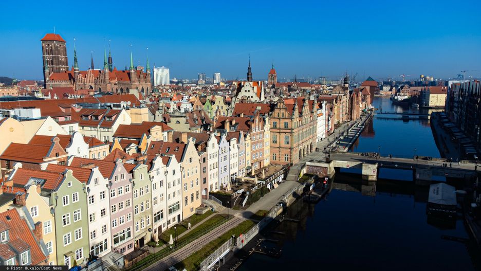 Gda?sk w wiosennym s?o?cu
Piotr Hukalo/East News, 07.03.2025 Gdansk Srodmiescie Gdanska z drona n/z Bazylika Mariacka, Ratusz G?�wnego Miasta, Motlawa
Piotr Hukalo