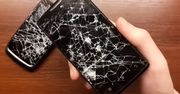 Uratował dane z zepsutego telefonu. Użył części wymontowanych z pralki