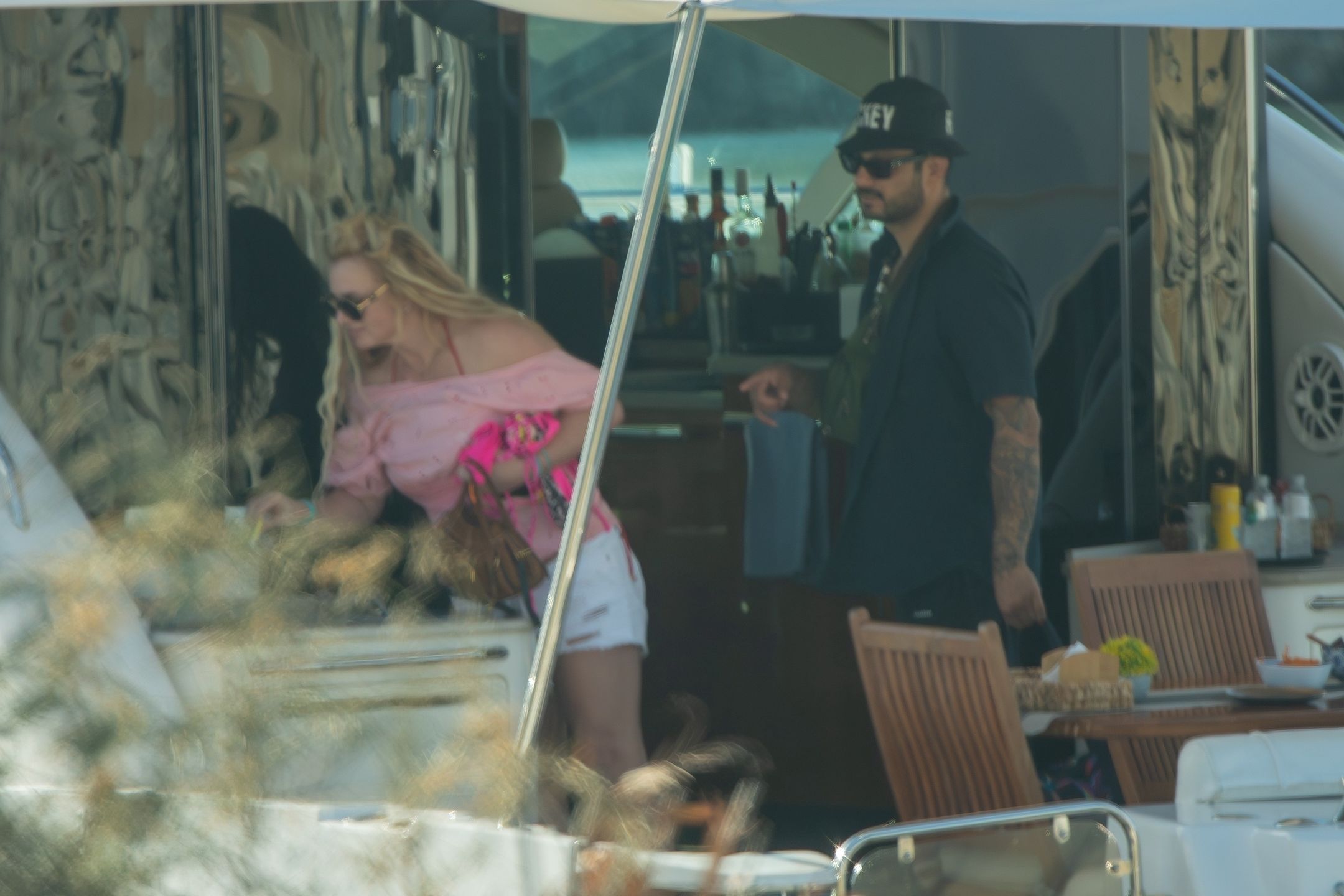 Britney Spears z nowym facetem na jachcie