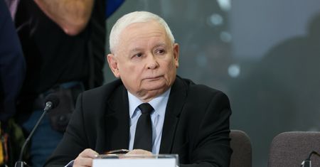 Giertych zawiadamia śledczych. W tle ostatnia rozmowa braci Kaczyńskich