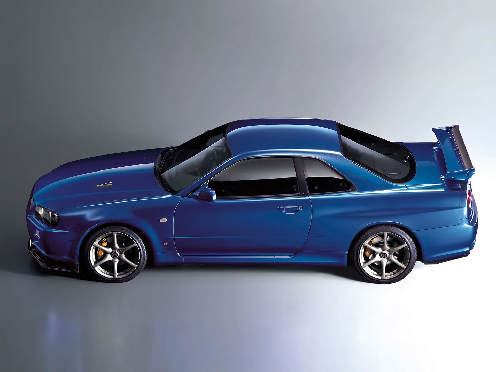 Ewolucja Godzilli: jak od początku zmieniał się Nissan Skyline GT-R 30