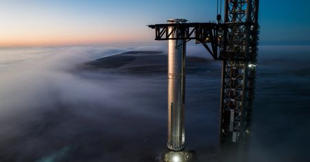 SpaceX wystrzeli największą rakietę świata. Ostatnia próba była nieudana