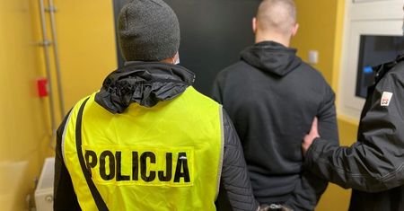 17-latek miał zapłacić za kurs, ale zamiast pieniędzy wyjął nóż i groził nim taksówkarzowi