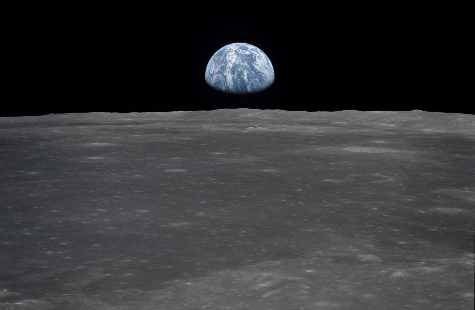 Największy krater na Księżycu. Naukowcy zmienili zdanie