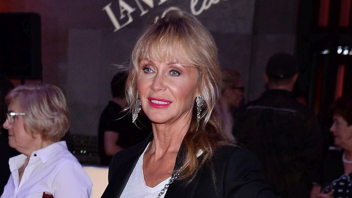 rozebrała się na scenie