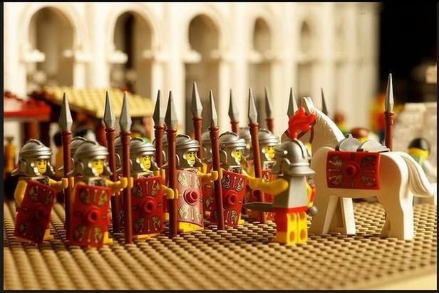 Wspaniałe Koloseum z 200 tys. klocków Lego. Kto pobije kolejny rekord? 4