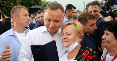 Wyniki wyborów 2020. Kobiety wolały Andrzeja Dudę