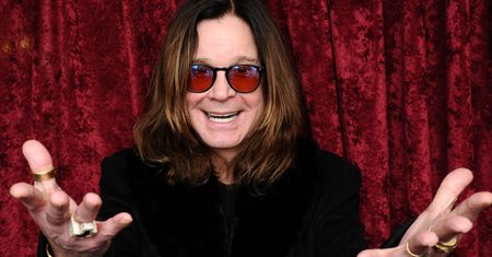 Billy Idol wspomina Ozzy'ego Osbourne'a: „Otworzył muzyczne drzwi dla takich jak ja”