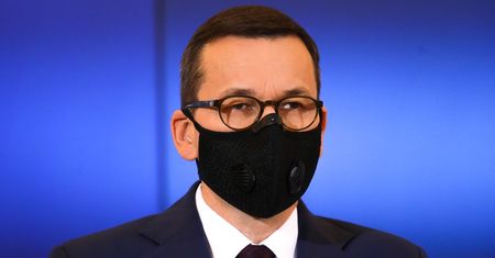 Nowe obostrzenia, a może kwarantanna narodowa. Morawiecki: "Dajmy sobie czas do poniedziałku"