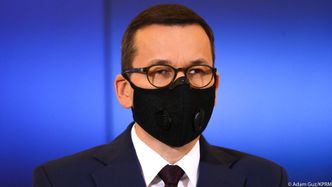 Nowe obostrzenia, a może kwarantanna narodowa. Morawiecki: "Dajmy sobie czas do poniedziałku"