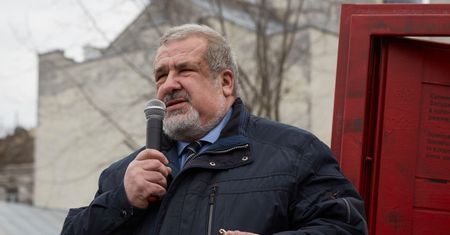 Czubarow do mieszkańców Krymu: "Od ciebie zależy, czy zostaniesz mordercą"