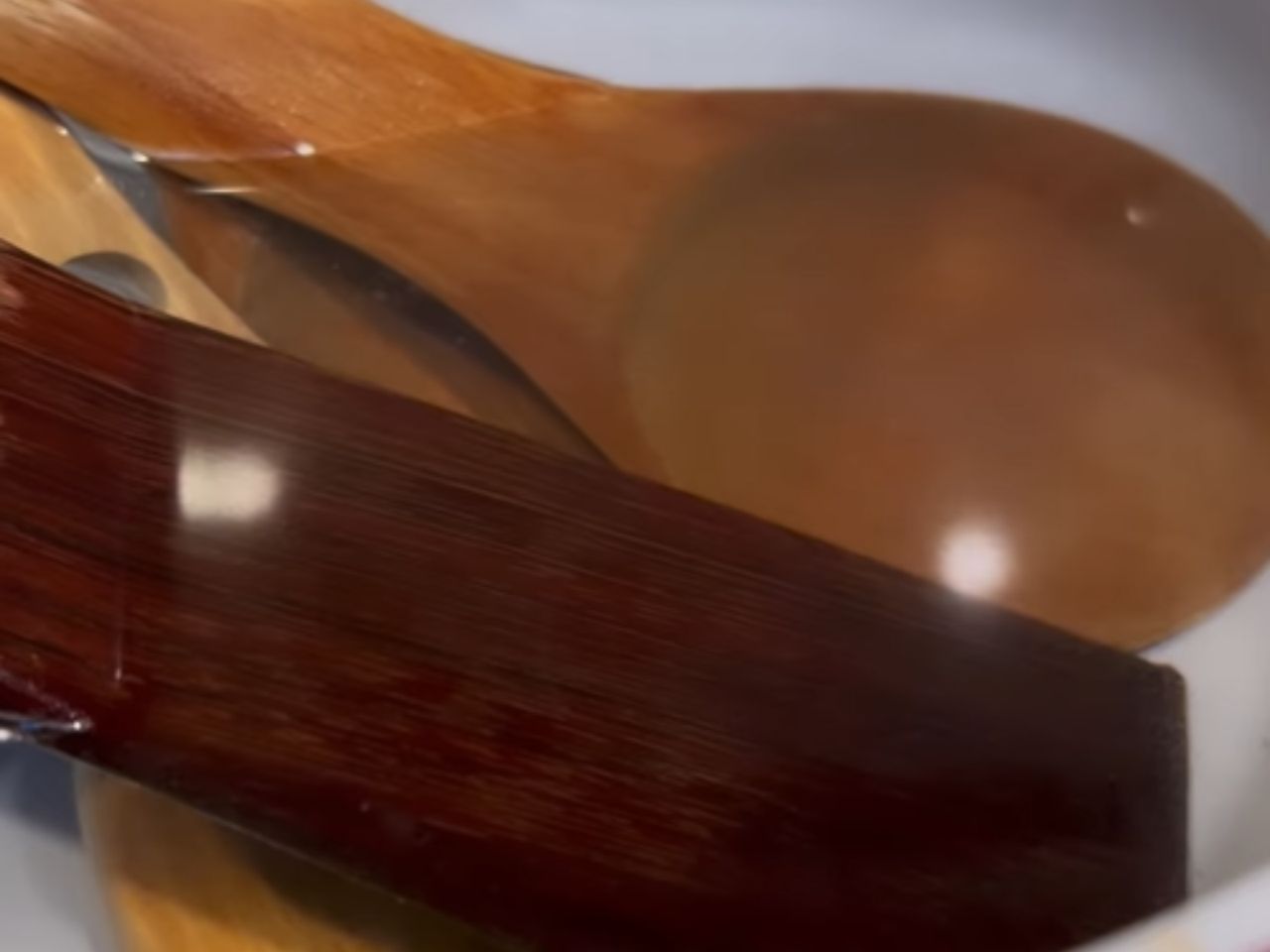 Instagram influencer reveals simple tricks to clean wooden spoons and prolong their life