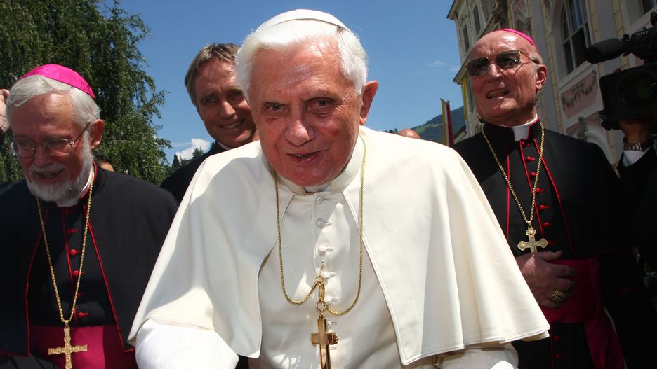 Benedykt XVI w złym stanie. Apel o modlitwę w intencji byłego papieża