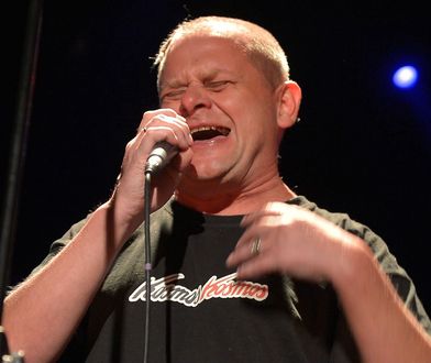 Kazik Staszewski nagrał filmik dla fanów. Wiadomo, co dalej z trasą koncertową