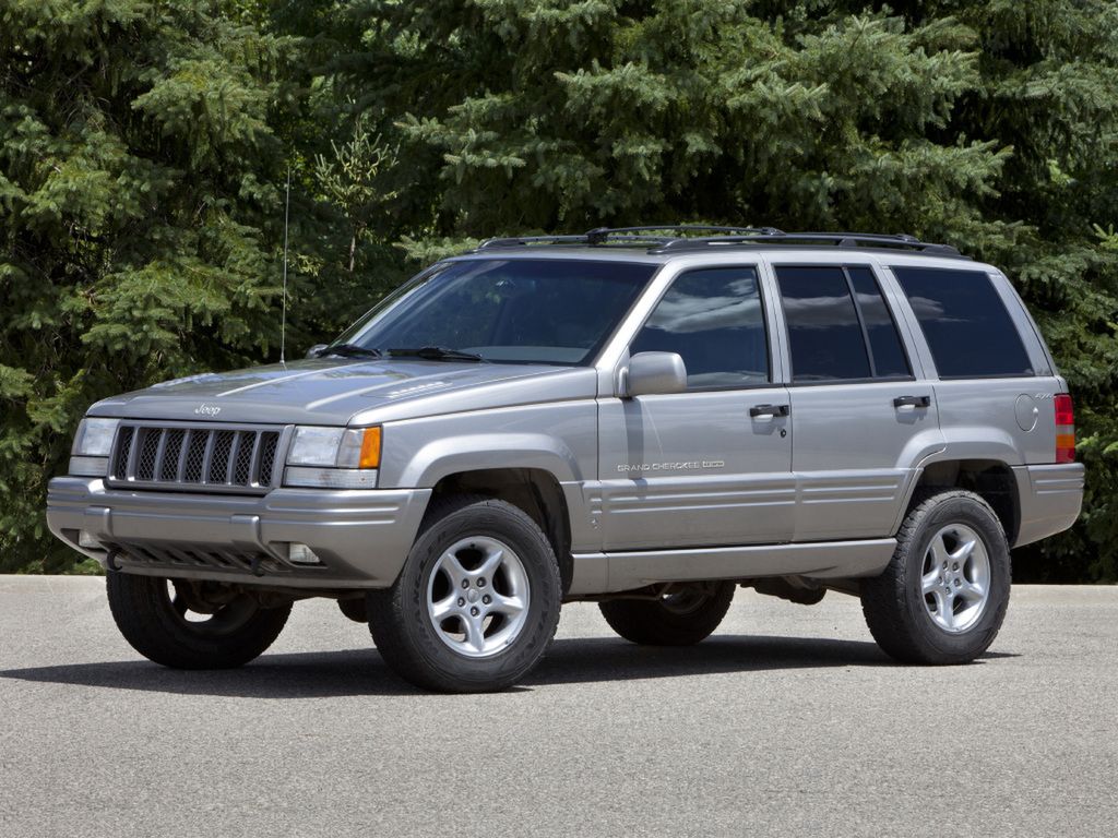 Jeep Grand Cherokee 5.9 to jedno z najtańszych V8 na rynku