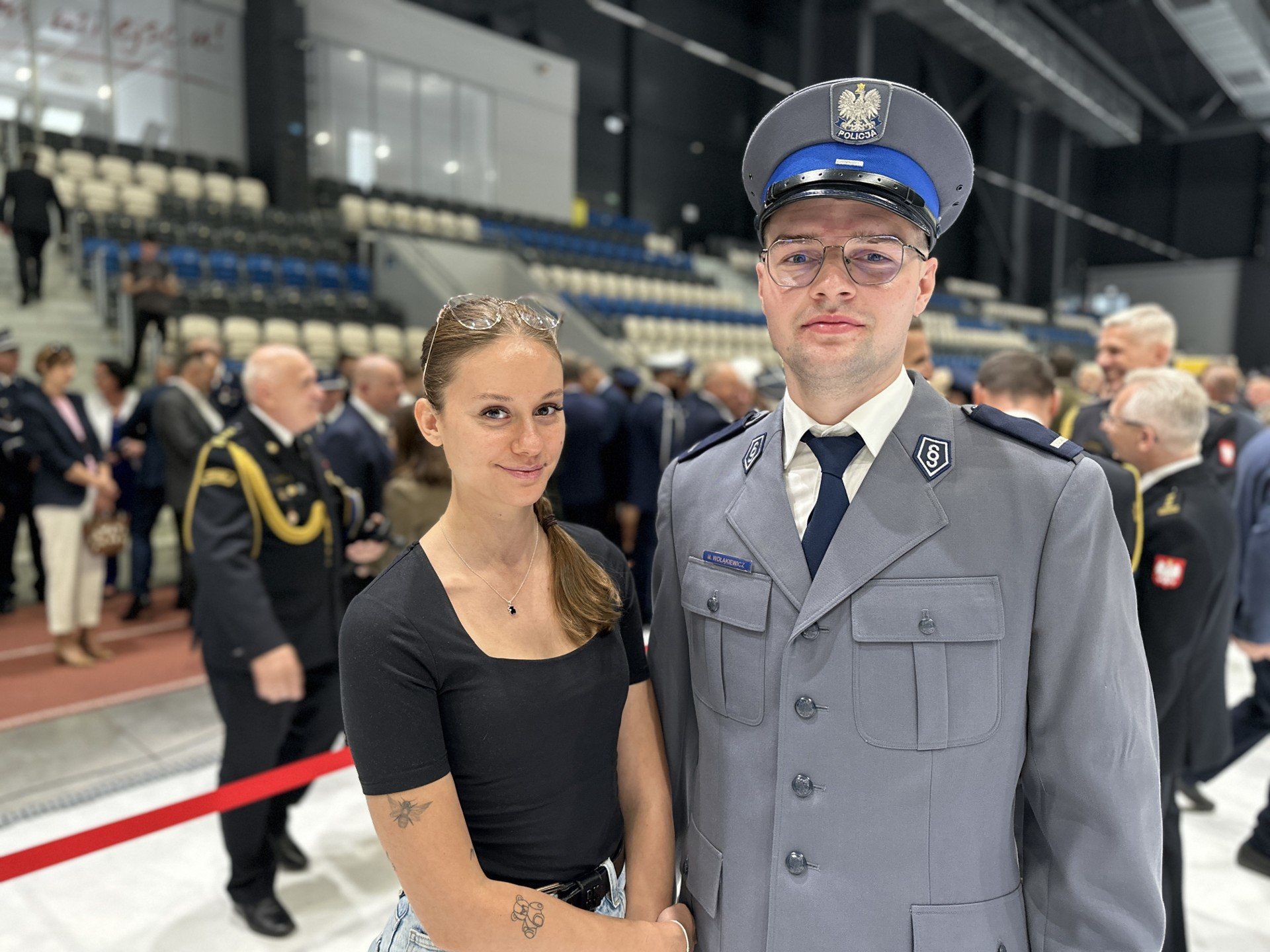 Święto Policji w Tomaszowie 2025, a na nim także policjanci z Piotrkowa, Opoczna, Rawy Mazowieckiej, Brzezin i powiatu Łódzkiego-Wschodniego