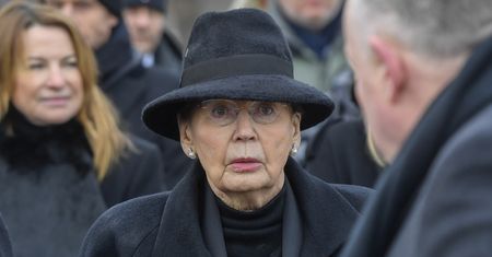 Bożena Walter pokazała się pierwszy raz po pogrzebie męża (FOTO)