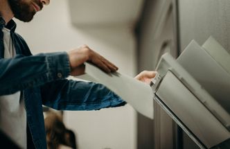 Klauzula sumienia w akcji. Spór o aborcję wkroczył do punktu ksero