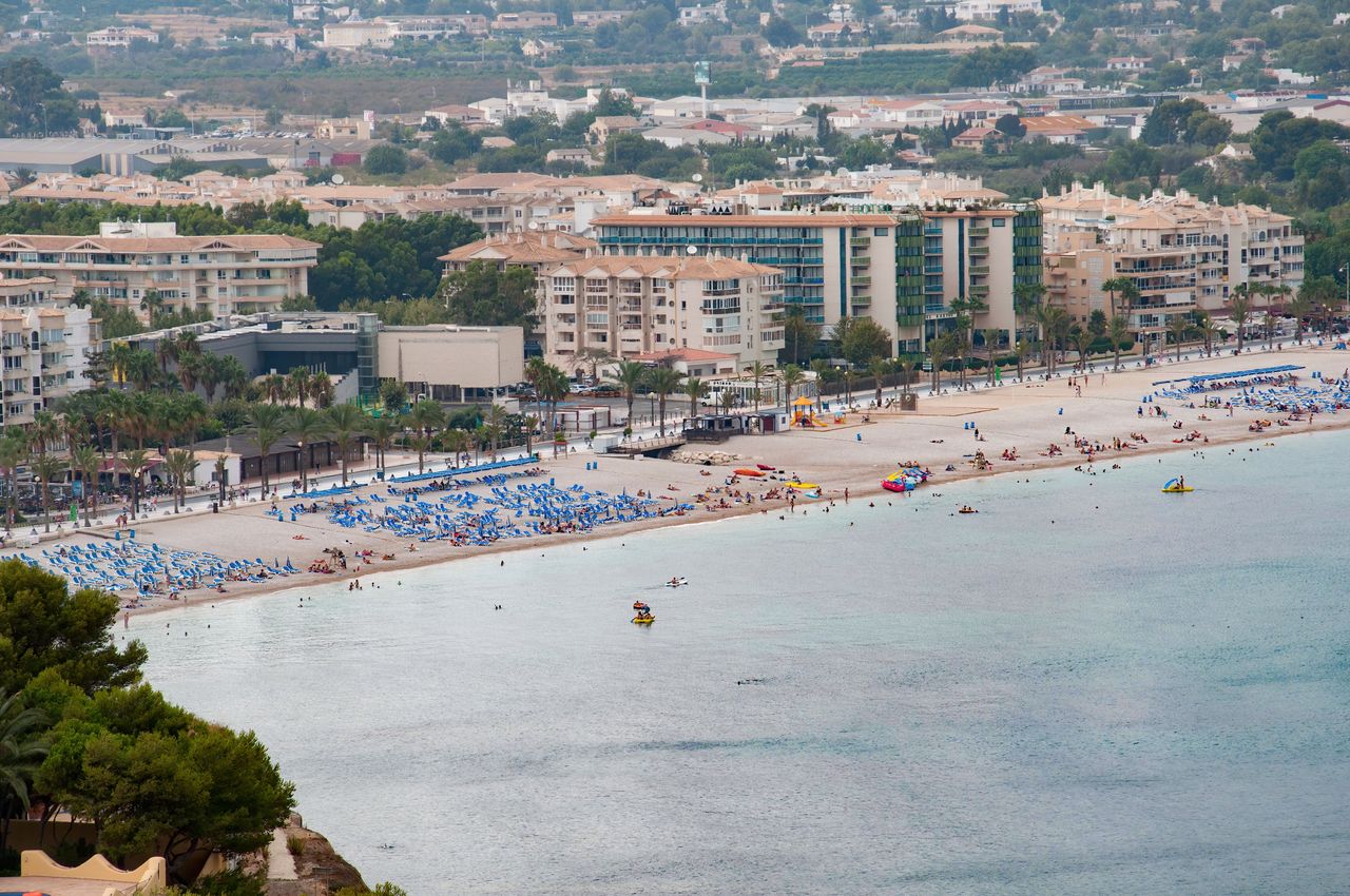 Am Strand von L'Albir in Spanien wird das Rauchen von Zigaretten verboten sein.