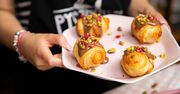 Pistacjowe rollsy piekę na okrągło. Szybko się robią, a jeszcze szybciej znikają