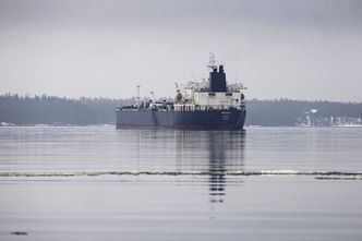 Flota cieni zapłonęła na Morzu Czarnym. Możliwe, że wpłynęła na miny