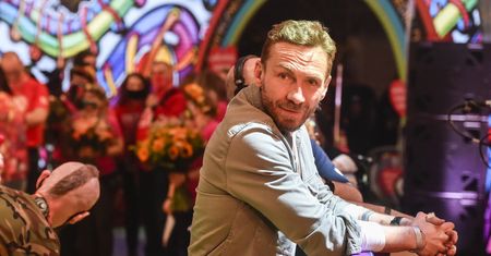 Przemek Kossakowski nic nie wiedział. Znajomi mówili mu, co się dzieje