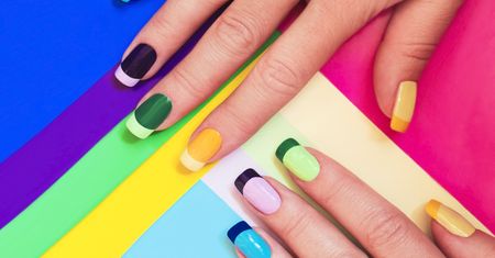 Dba o paznokcie sław. Oto jej przepis na idealny manicure