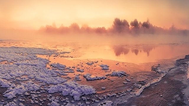 Białoruski fotograf codziennie budzi się w blasku pięknego słońca odbijającego się od śniegu 1