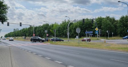 Strabag przebuduje ważne skrzyżowanie. Będą pasy do skrętu w lewo i w prawo. Ma być bezpieczniej i sprawniej