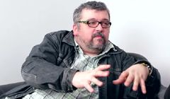 Wojciech Krzyżaniak z omówieniami programu telewizyjnego na Onet.pl