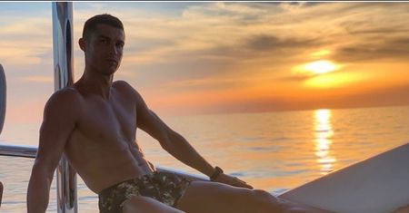 Ronaldo ociera łzy po Lidze Mistrzów. Na wakacjach w St. Tropez zabrał Georginę