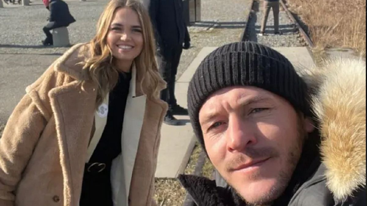 Ogromne kontrowersje po wizycie boksera w Auschwitz