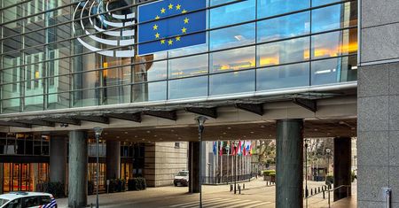 Parlament Europejski zagłosował. Jest decyzja ws. importu gazu z Rosji
