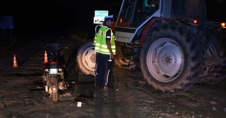 Wjechał skuterem w ciągnik. 75-latek był pijany