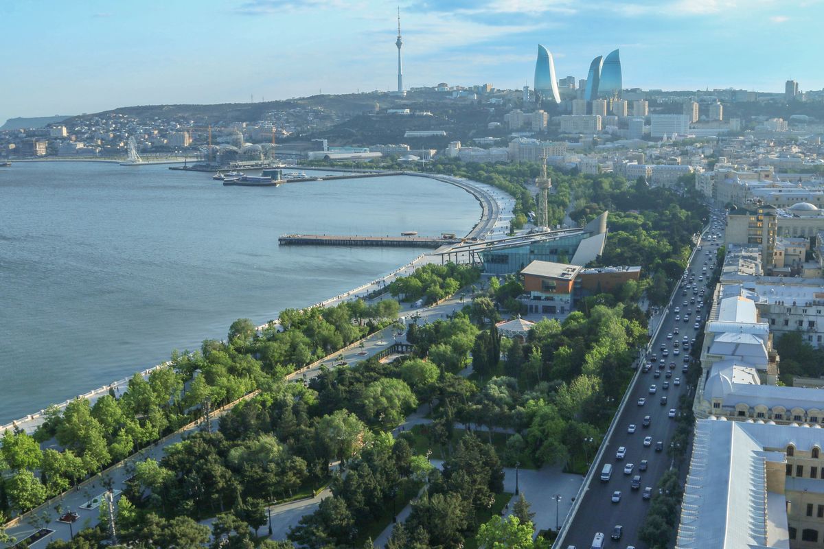 Baku to połączenie historii z nowoczesnością 