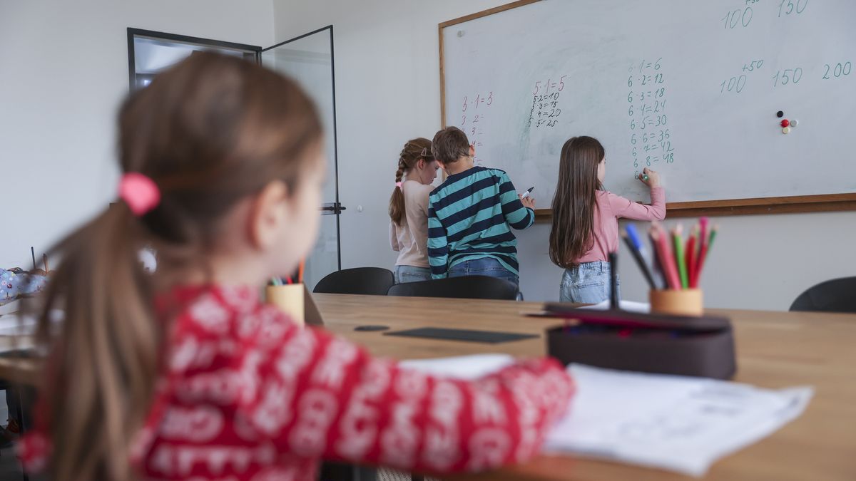 BERLIN, GERMANY - APRIL 28: Christine, Polina, Iwan and Mila (L-R) schoolchildren who recently fled war-torn Ukraine attend Ukrainian primary school education at the "Classroom for Ukraine" project on April 28, 2022 in Berlin, Germany. The initiative, started by the Arche charity and Boston Consulting Group, provides continued education opportunities for Ukrainian children with Ukrainian teachers. Germany has registered over 370,000 refugees from Ukraine since the start of the Russian military invasion in February. Many Ukrainian children are also attending regular German primary schools. (Photo by Maja Hitij/Getty Images)
