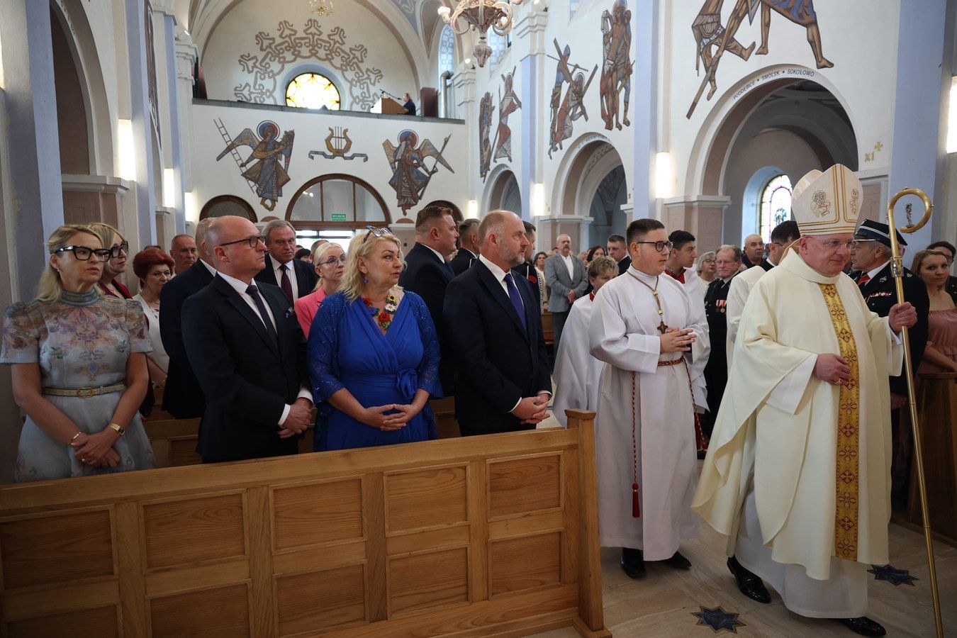 Święto Województwa rozpoczęło się od mszy w Kruszynie