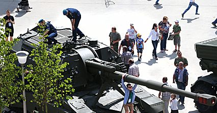 Wojskowe targi pod Moskwą