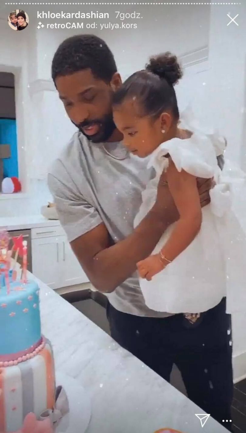 Khloe Kardashian i Tristan Thompson świętują 2. urodziny małej True