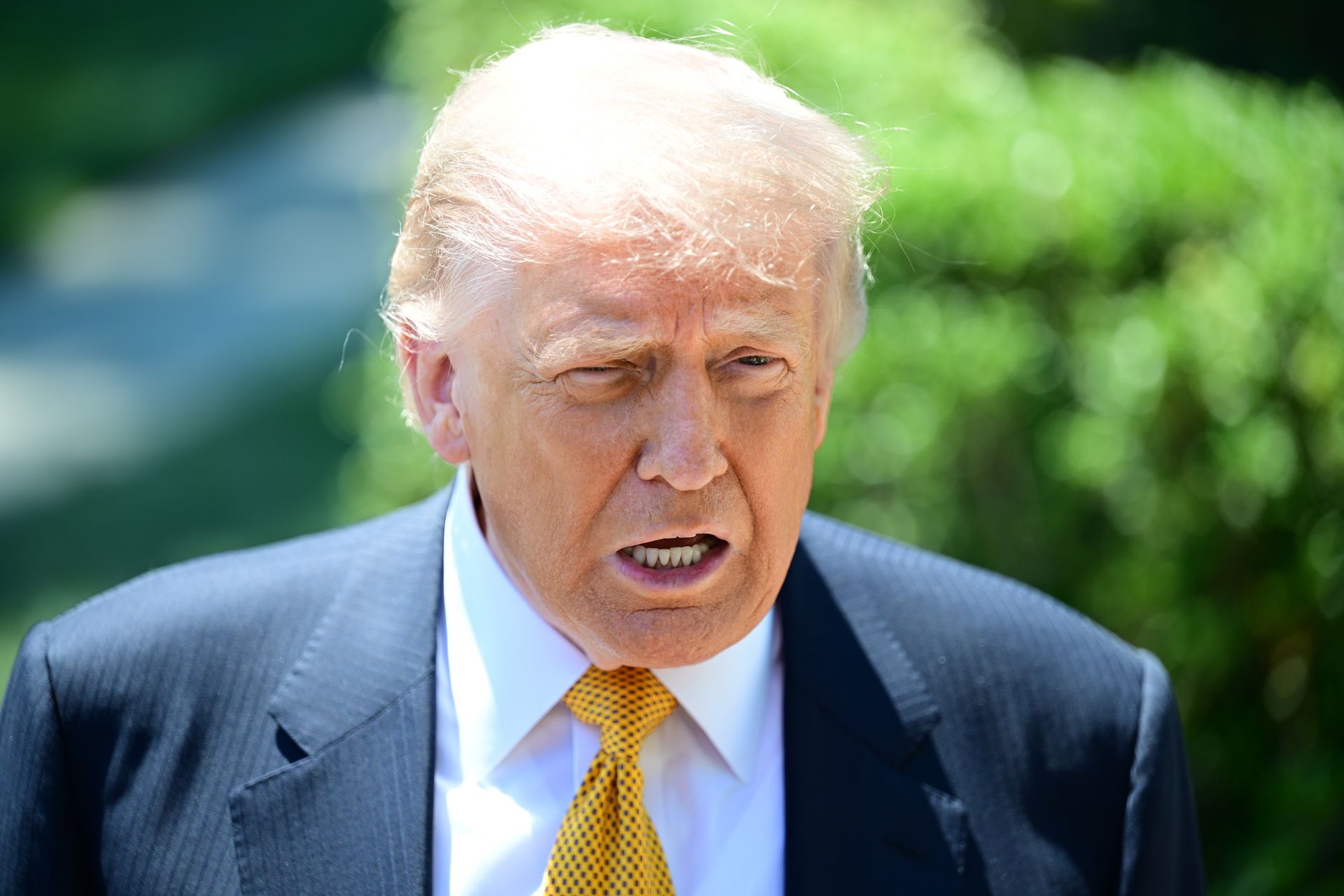Trump dogadał się z Putinem ws. Donbasu? Prezydent USA zabrał głos