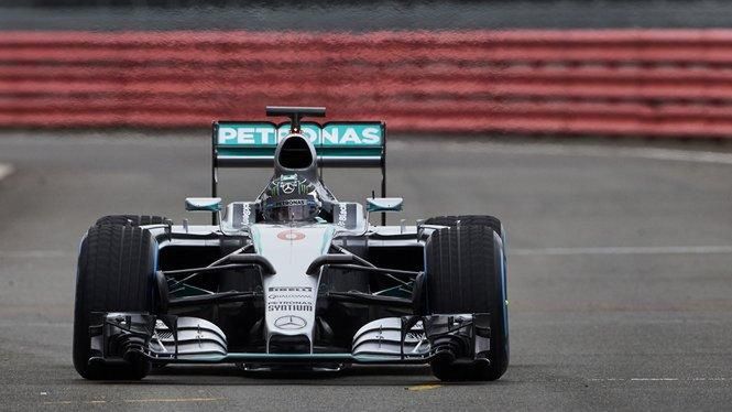 Mercedes F1 W06 Hybrid przedpremierowo