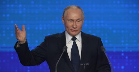 Putin wydał tajne dekrety. Media ujawniają, co się w nich znalazło