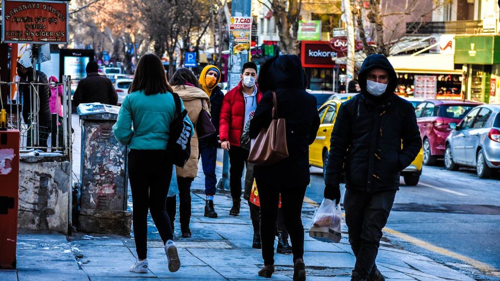 Śledzenie wyszukiwań w Google może pomóc w walce z pandemią