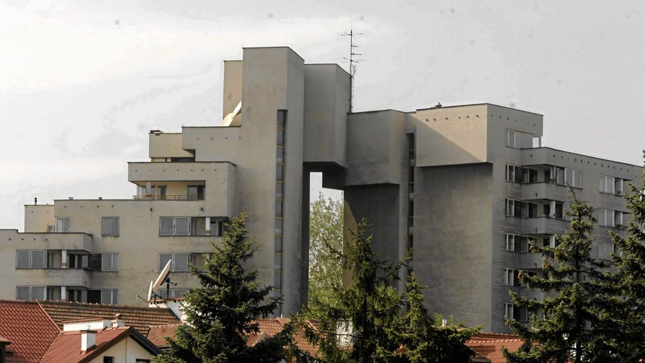 Budynek przy ul. Sobieskiego 100, zdjęcie z 2009 r.