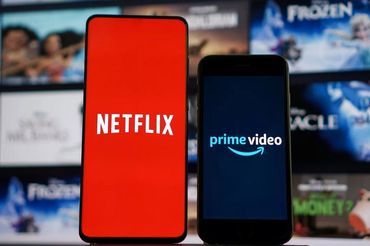 Netflix i Prime Video na smartfonach, fot. EastNews